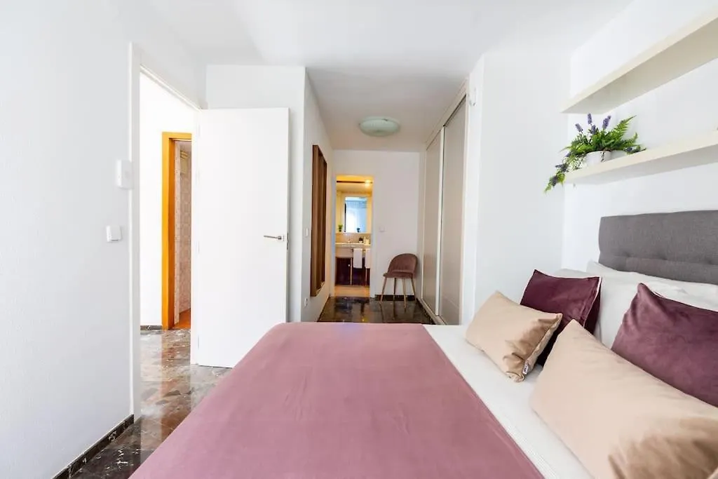 Behouse Sierpes Daire Sevilla İspanya
