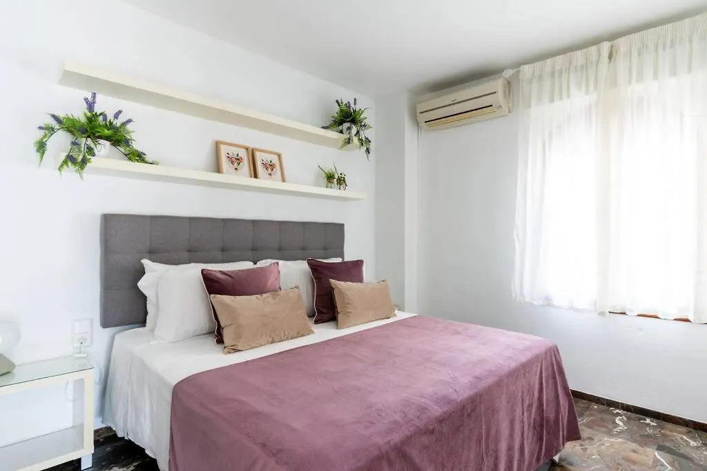 Behouse Sierpes Daire Sevilla
